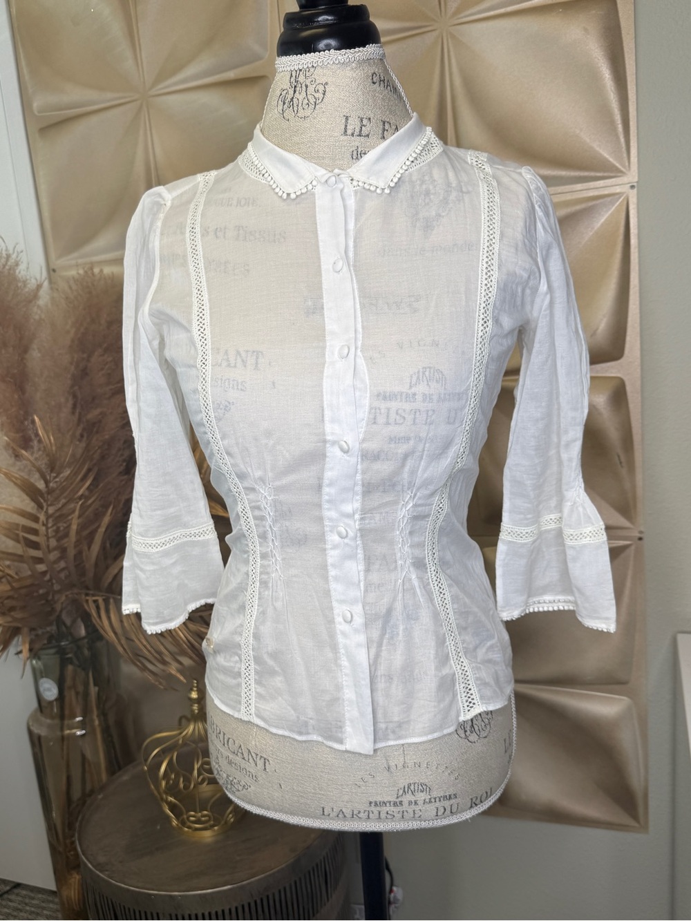 Carolina Herrera White Cotton Lace-Trim Button Front Blouse
